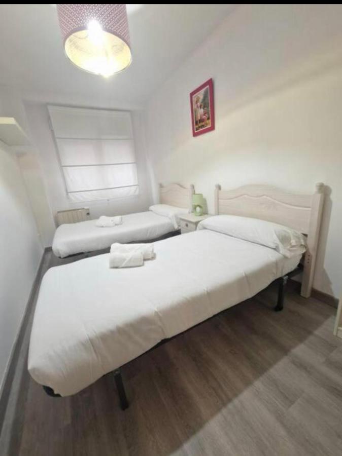 Apartamento Con Terraza Y Parking Gijon Room photo
